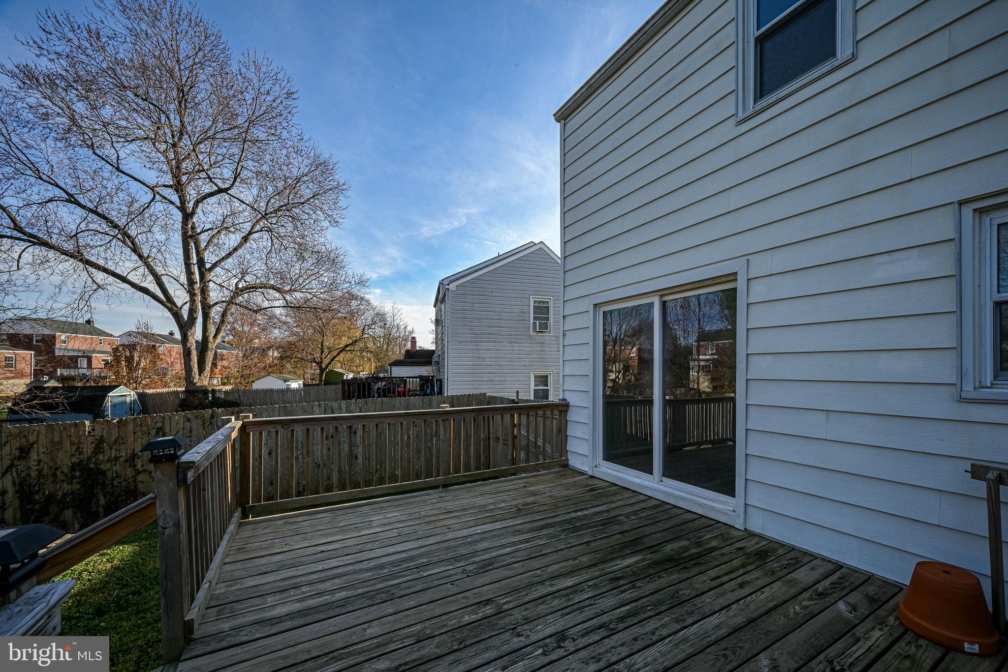20 Alvil Road Wilmington, DE 19805 - Photo 39 of 40 Rear Deck