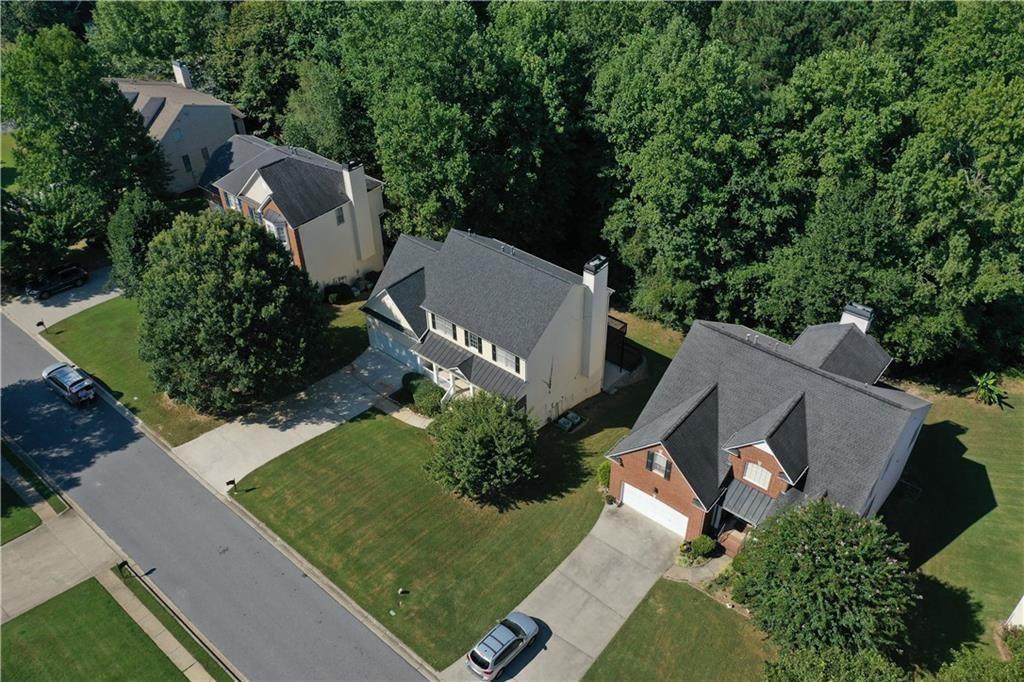 2945 Highland Pass Alpharetta, GA 30004 - Photo 27 of 29 an aerial view of a house