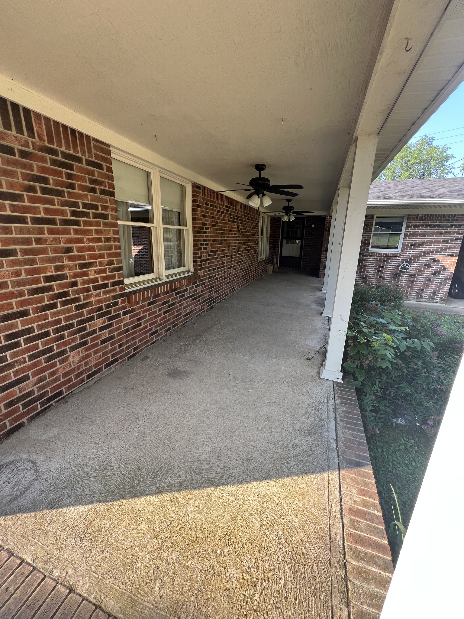 212 North 3rd Street Pulaski, TN 38478 - Photo 35 of 38 a view of outdoor space