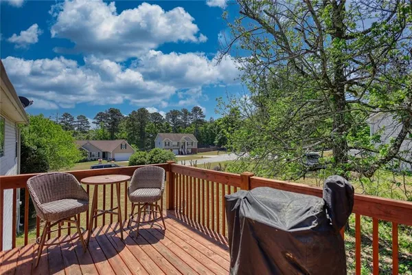 $365,000 | 605 Dakota Street, Bethlehem, GA 30620