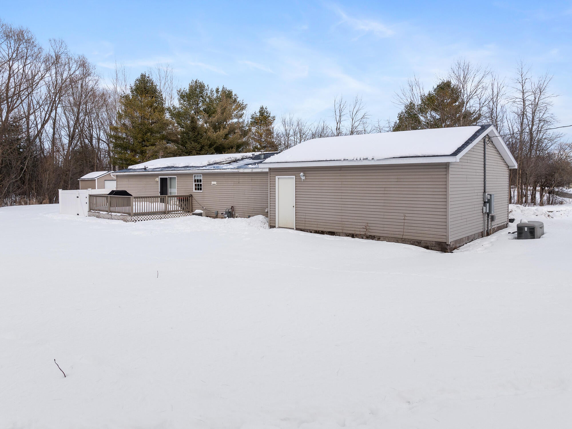 1236 Division Street Cheboygan, MI 49721 - Photo 20 of 27 Gallery Image 20