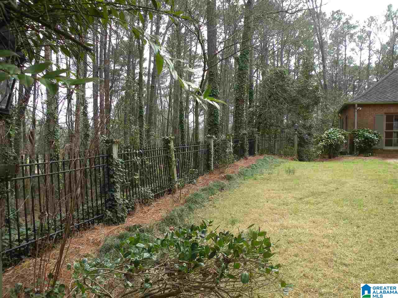 2423 Overhill Road Sylacauga, AL 35150 - Photo 30 of 38