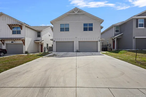$1,650 | 10303 Candlewood Way, Unit 101, San Antonio, TX 78245