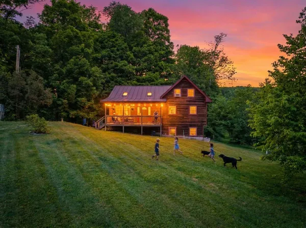 $399,000 | 302 Brook Road, Chelsea, VT 05038