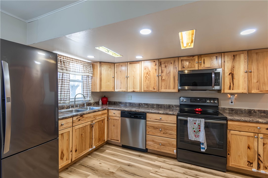 10 West Westway Drive Decatur, IL 62522 - Photo 4 of 19 Gallery Image 4