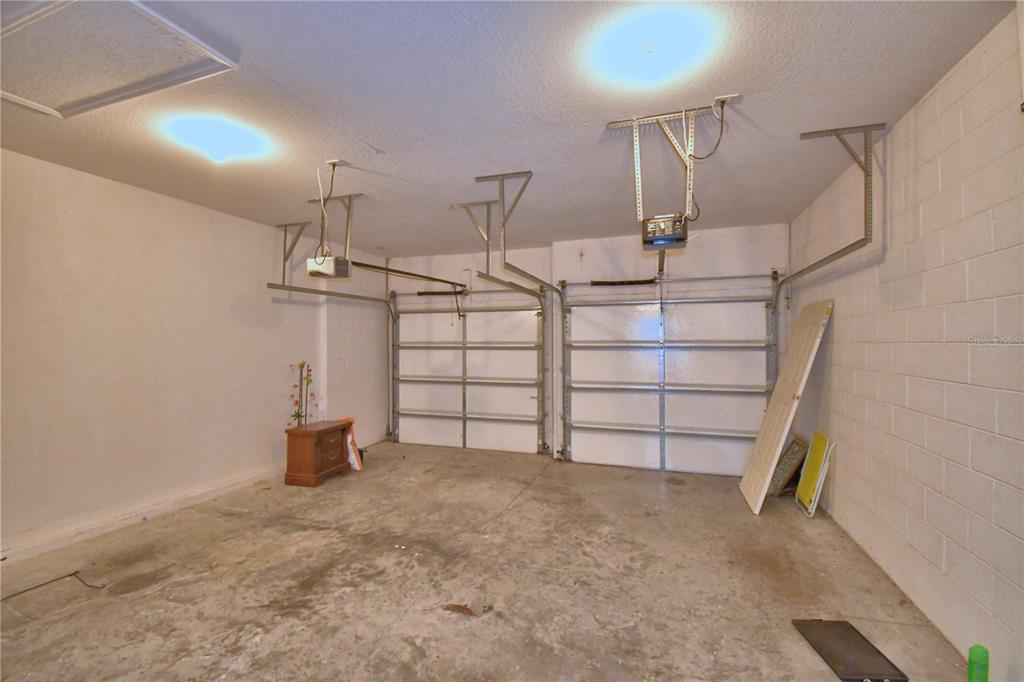 5610 Forest Ridge Drive Winter Haven, FL 33881 - Photo 31 of 70 a view of a garage