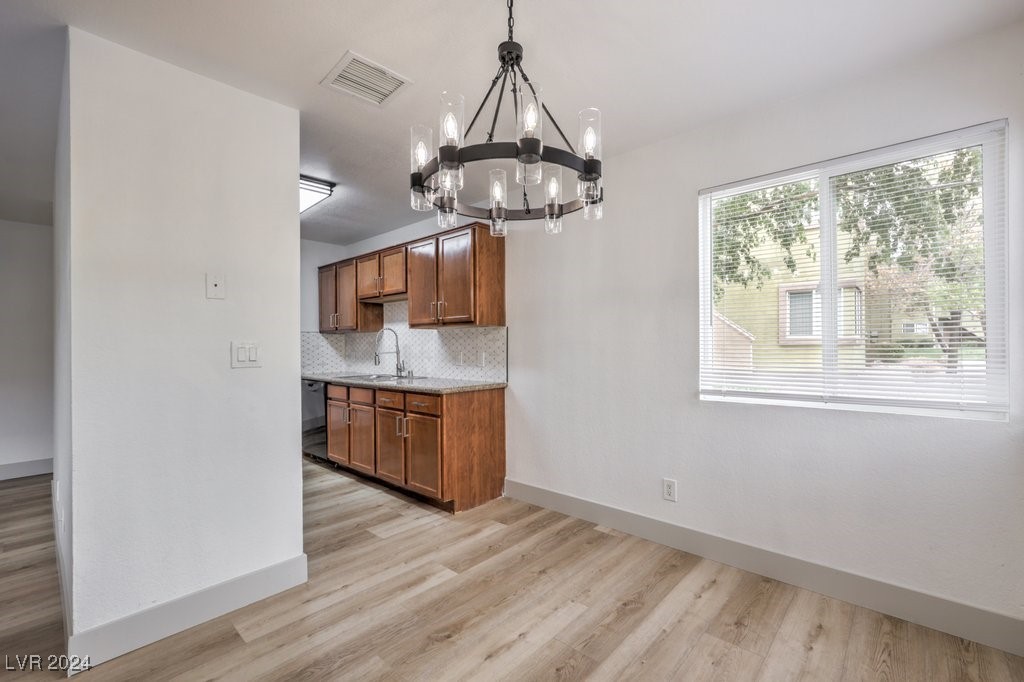 1822 North Decatur Boulevard, Unit 102 Las Vegas, NV 89108 - Photo 12 of 38