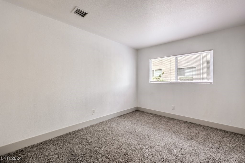 1822 North Decatur Boulevard, Unit 102 Las Vegas, NV 89108 - Photo 21 of 38