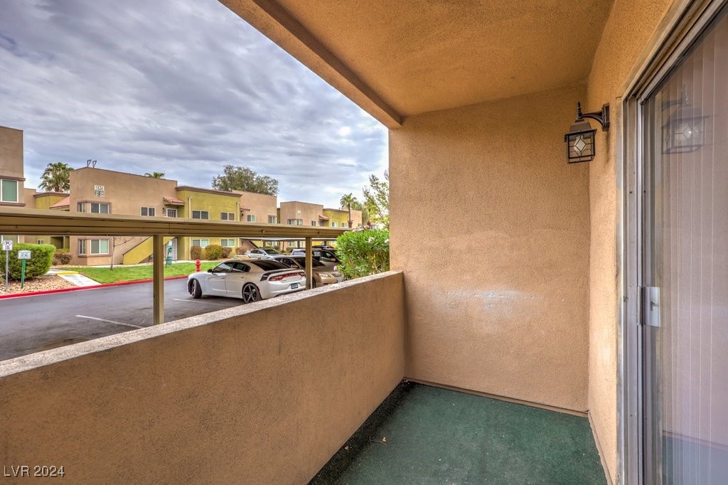 1822 North Decatur Boulevard, Unit 102 Las Vegas, NV 89108 - Photo 29 of 38
