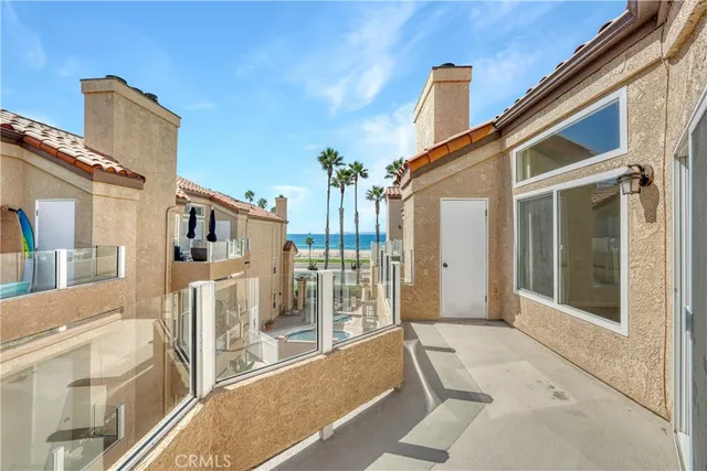 $4,500 | 2000 Highway 1, Unit 309, Huntington Beach, CA 92648