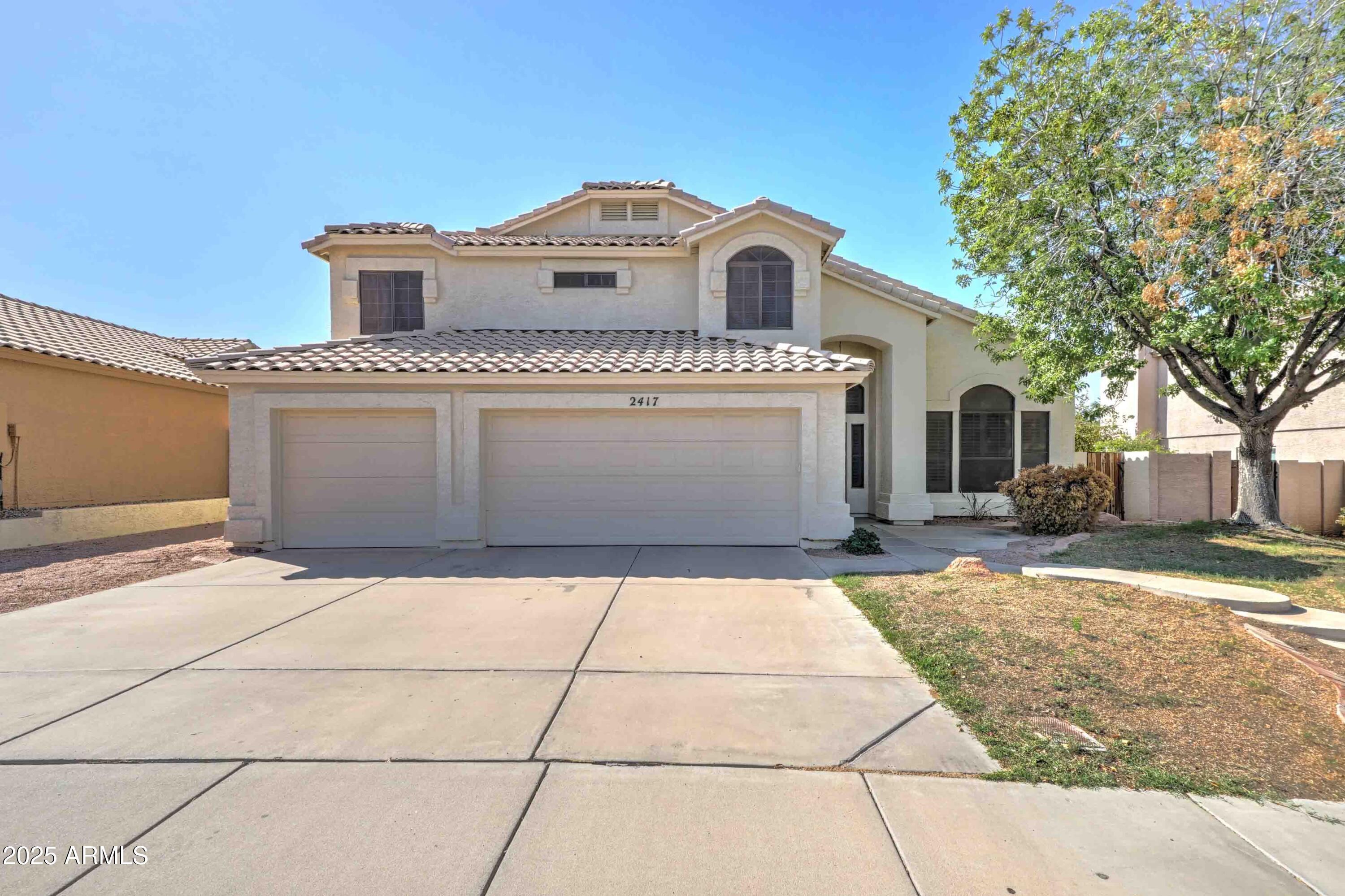 2417 East Rockledge Road Phoenix, AZ 85048 - Photo 1 of 32 2417 E Rockledge-1