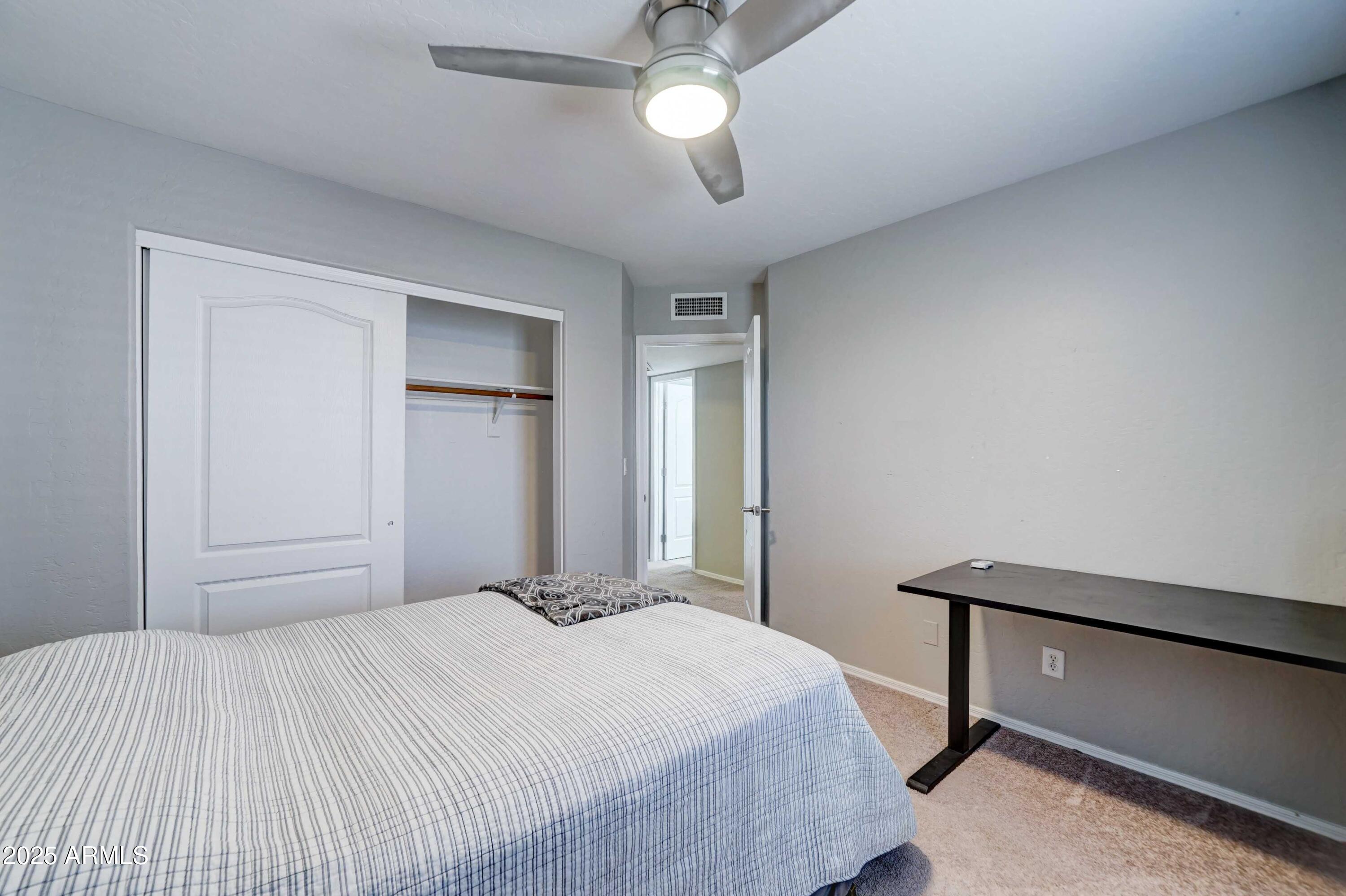 2417 East Rockledge Road Phoenix, AZ 85048 - Photo 21 of 32 2417 E Rockledge-23