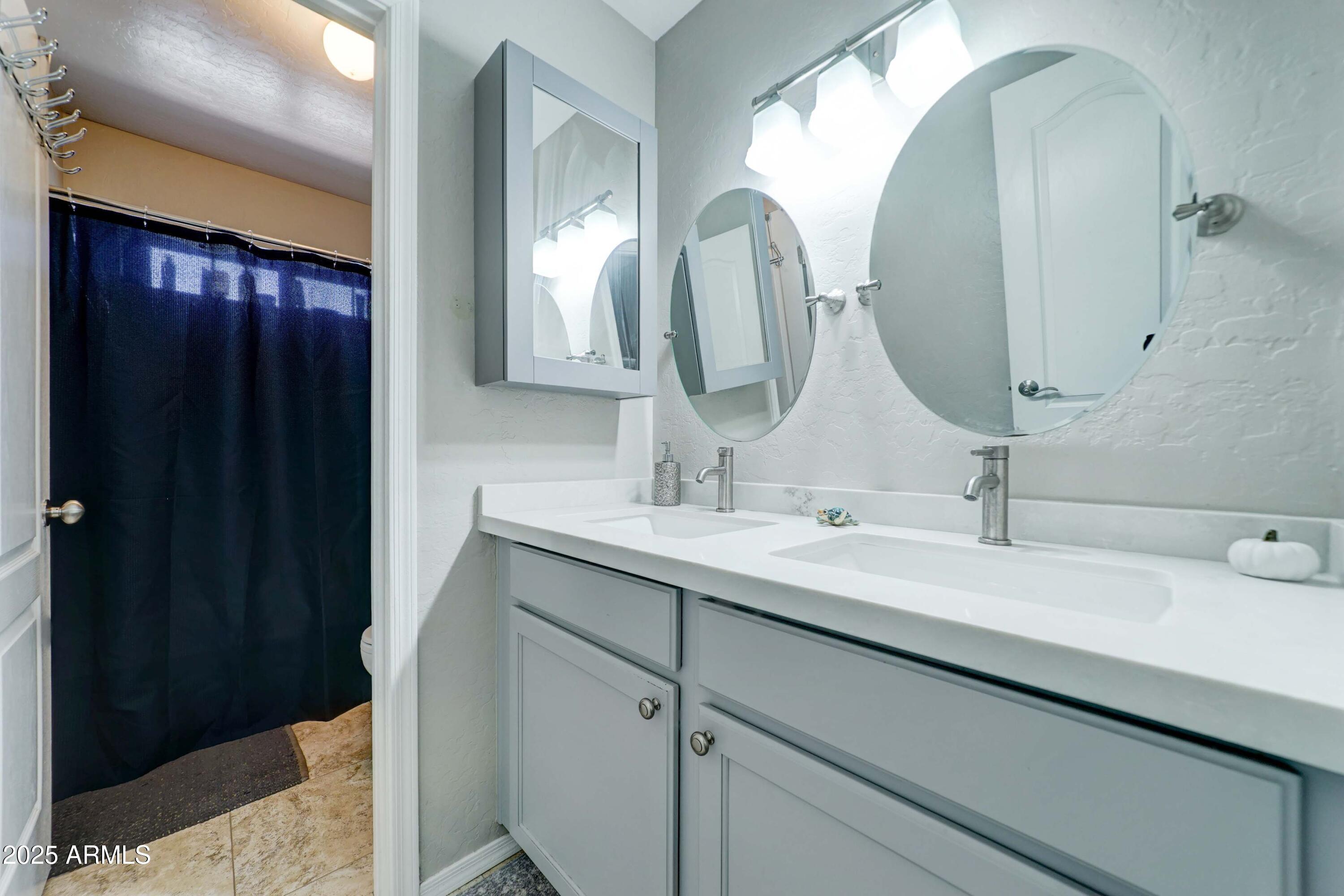 2417 East Rockledge Road Phoenix, AZ 85048 - Photo 26 of 32 2417 E Rockledge-28