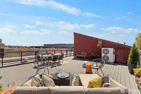 $1,450,000 | 66 Bell Street, Unit 303, Seattle, WA 98121