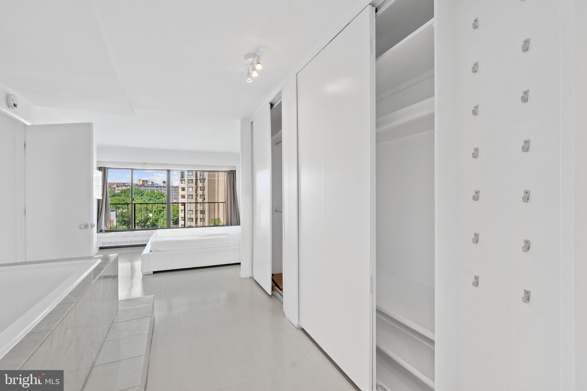 2510 Virginia Avenue Northwest, Unit 708N Washington, DC 20037 - Photo 23 of 37 a view of workspace with windows