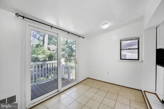 $2,700 | 9506 52nd Avenue, College Park, MD 20740