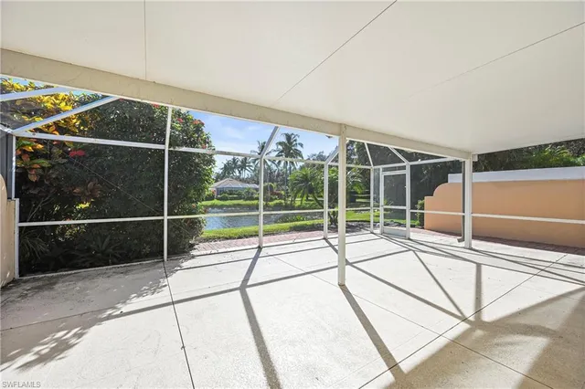 $425,000 | 4910 Kingston Way, Naples, FL 34119