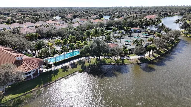 $425,000 | 4910 Kingston Way, Naples, FL 34119