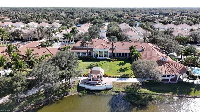 $425,000 | 4910 Kingston Way, Naples, FL 34119