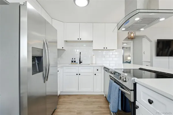 $995,000 | 2811-2813 South Delaware Street, Englewood, CO 80110