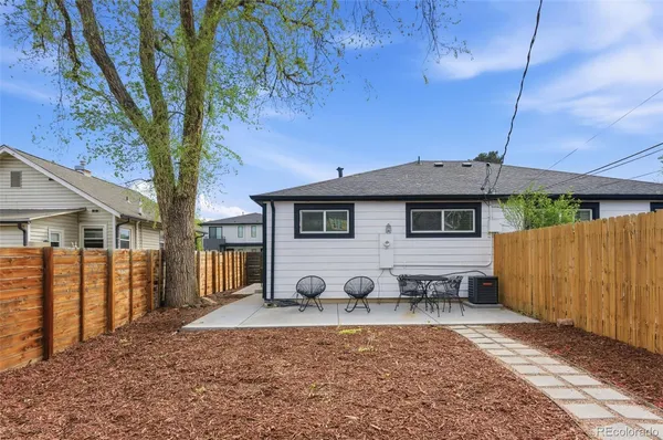 $995,000 | 2811-2813 South Delaware Street, Englewood, CO 80110