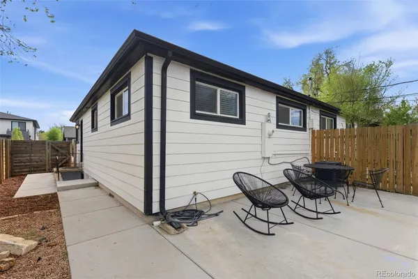 $995,000 | 2811-2813 South Delaware Street, Englewood, CO 80110