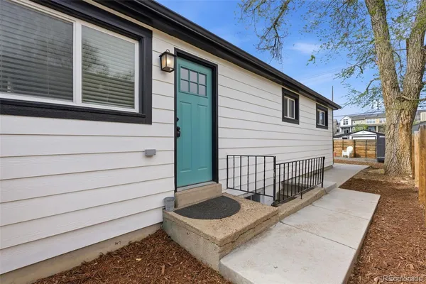 $995,000 | 2811-2813 South Delaware Street, Englewood, CO 80110