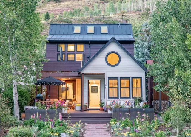$7,200,000 | 627 East Colorado Avenue, Telluride, CO 81435