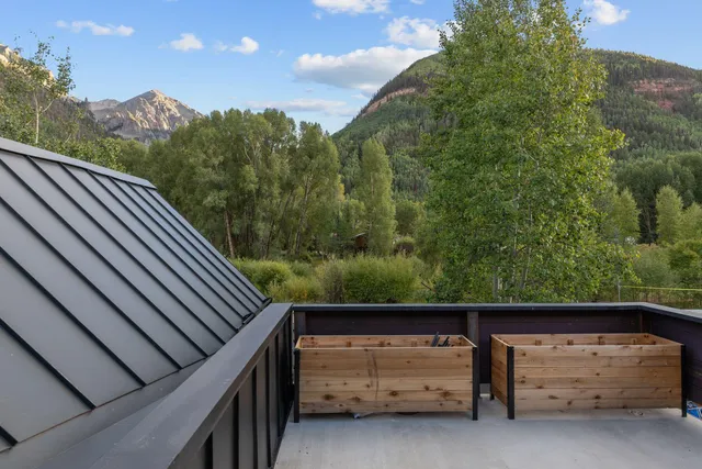 $7,200,000 | 627 East Colorado Avenue, Telluride, CO 81435