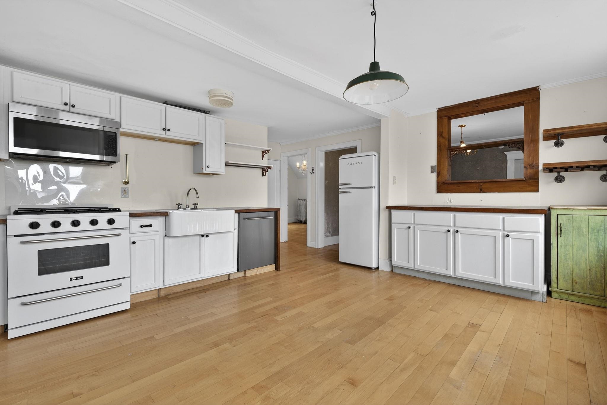 468 Merrimack Street Manchester, NH 03103 - Photo 27 of 55