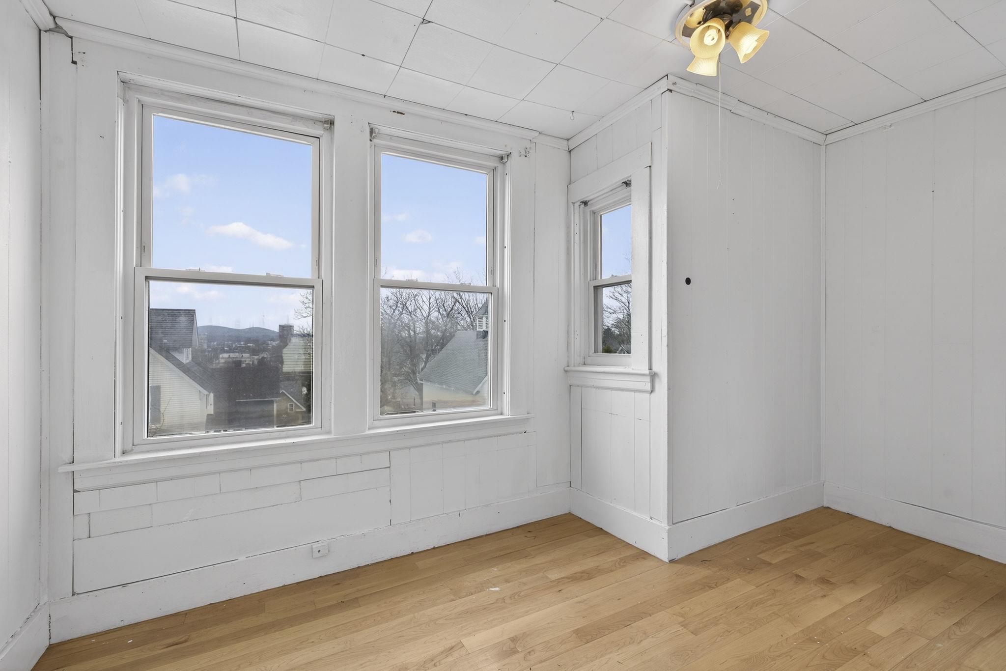 468 Merrimack Street Manchester, NH 03103 - Photo 33 of 55