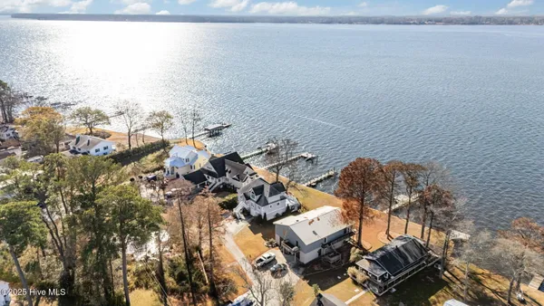 $795,000 | 144 River Acres Road, Washington, NC 27889