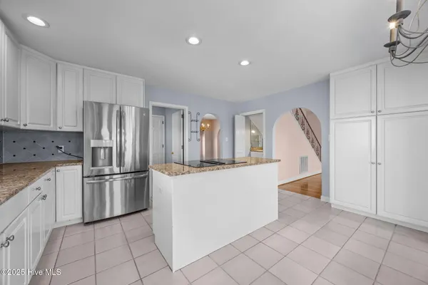 $795,000 | 144 River Acres Road, Washington, NC 27889