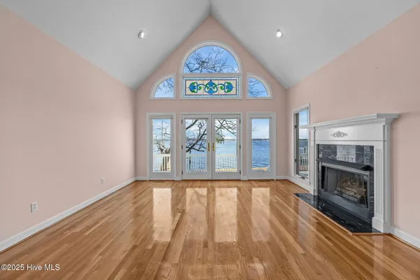 $795,000 | 144 River Acres Road, Washington, NC 27889