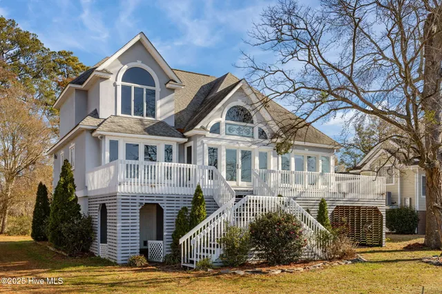 $849,900 | 144 River Acres Road, Washington, NC 27889