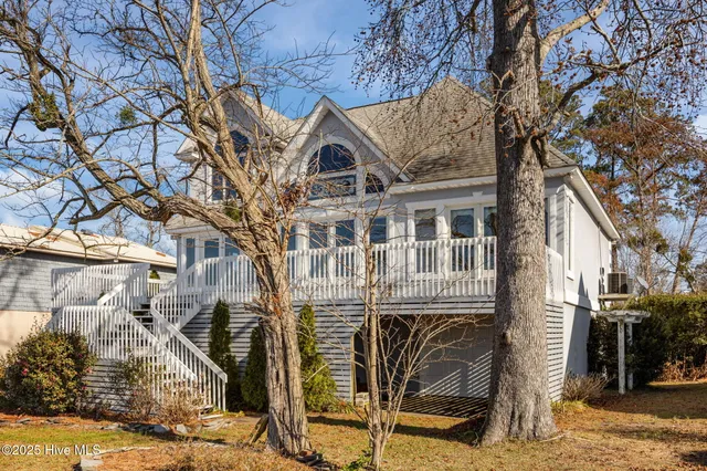 $849,900 | 144 River Acres Road, Washington, NC 27889