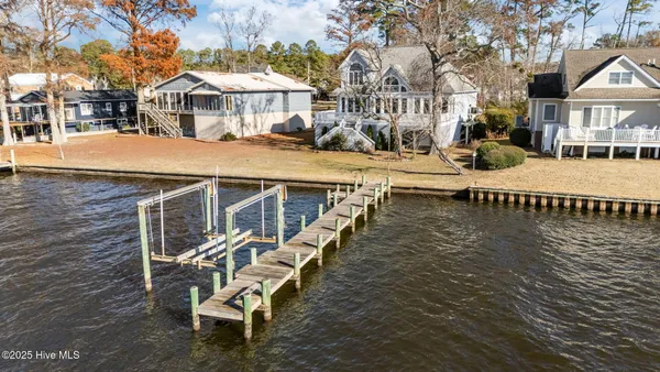 $795,000 | 144 River Acres Road, Washington, NC 27889