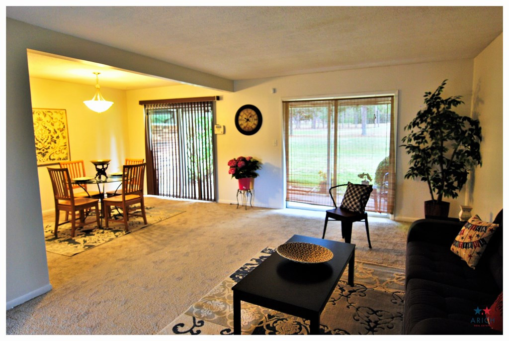 1674 Goshen Road, Unit A1 Augusta, GA 30906 - Photo 11 of 30 GREAT OPEN SPACE
