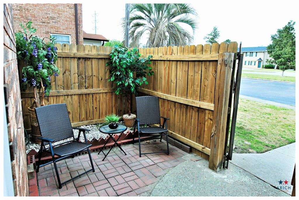 1674 Goshen Road, Unit A1 Augusta, GA 30906 - Photo 29 of 30 FENCED COURT YARD