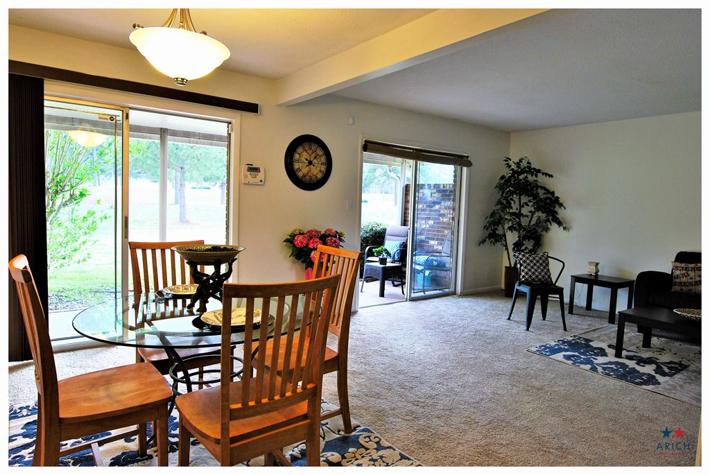 1674 Goshen Road, Unit A1 Augusta, GA 30906 - Photo 8 of 30 OPEN LIVING AND DINING