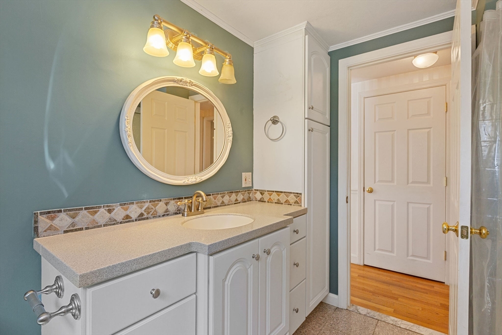 15 Greenwood Road Dennis, MA 02660 - Photo 16 of 27