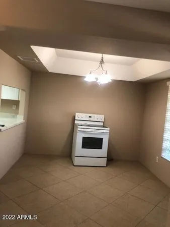 $1,495 | 214 East Ruth Avenue, Unit 307, Phoenix, AZ 85020