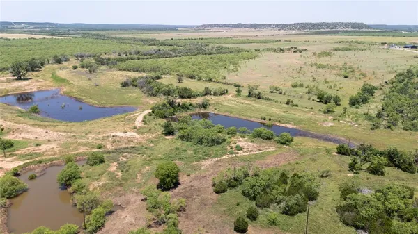 $510,000 | 196 County Road 196, Ovalo, TX 79541
