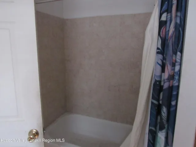 $360,000 | 19 Old Post Road, Esopus, NY 12493