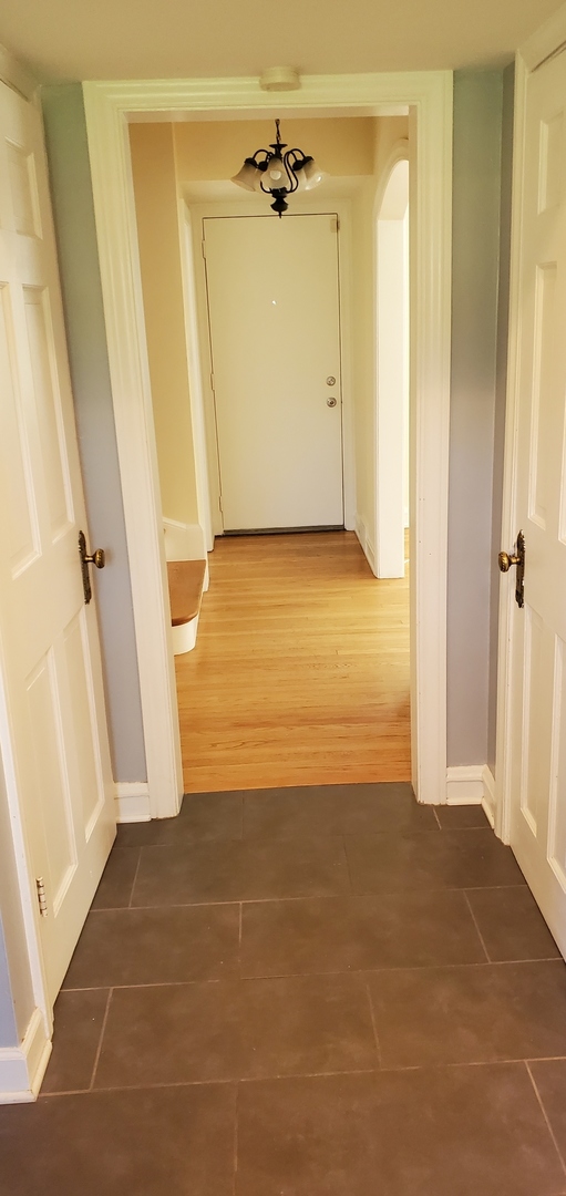 2315 Hutchison Road Flossmoor, IL 60422 - Photo 2 of 19
