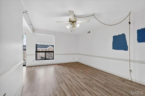 $164,900 | 572 Coeur De Royale Drive, Unit 306, St. Louis, MO 63141