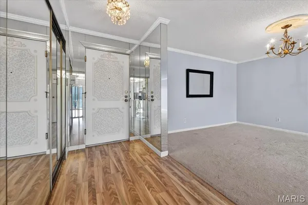 $159,900 | 572 Coeur De Royale Drive, Unit 306, St. Louis, MO 63141