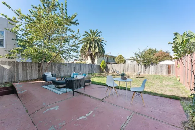 $595,000 | 2521-2521 80th Avenue, Oakland, CA 94605