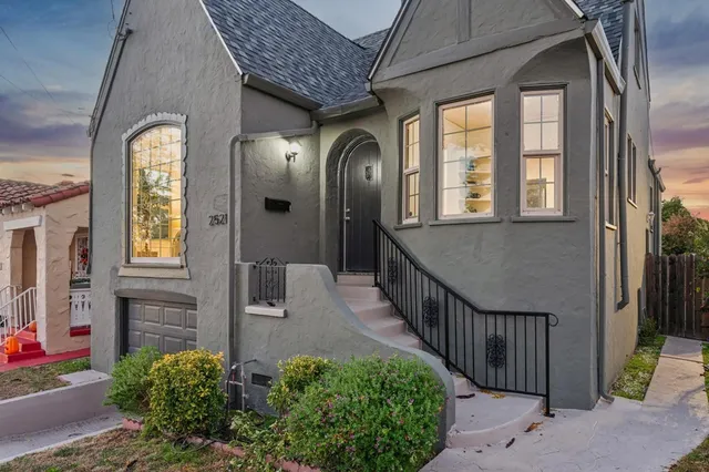 $595,000 | 2521-2521 80th Avenue, Oakland, CA 94605