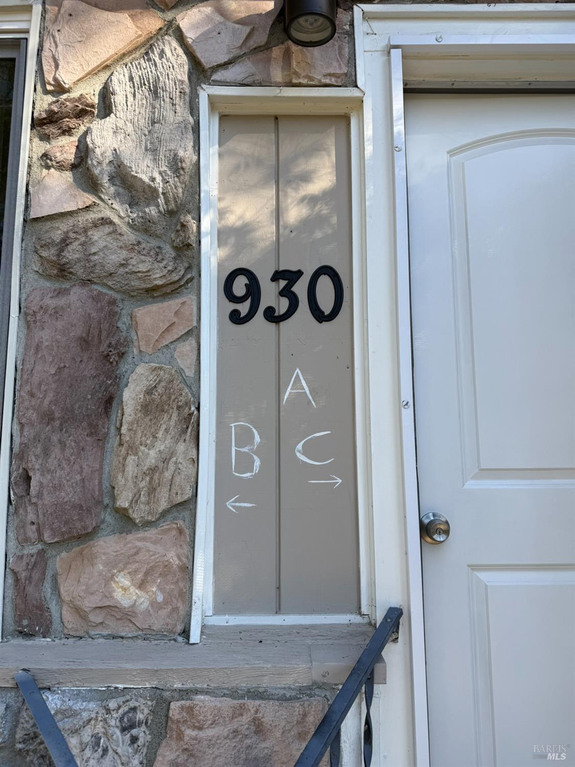 930 Morgan Street, Unit 3 Santa Rosa, CA 95401 - Photo 47 of 53 a view of door